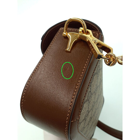 Gucci Horsebit Shoulder Bag - Picture 4 of 9